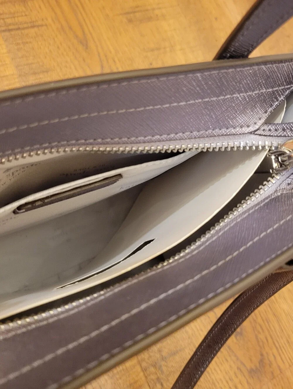 Structured Crossbody Tote Bag in Light Lavender